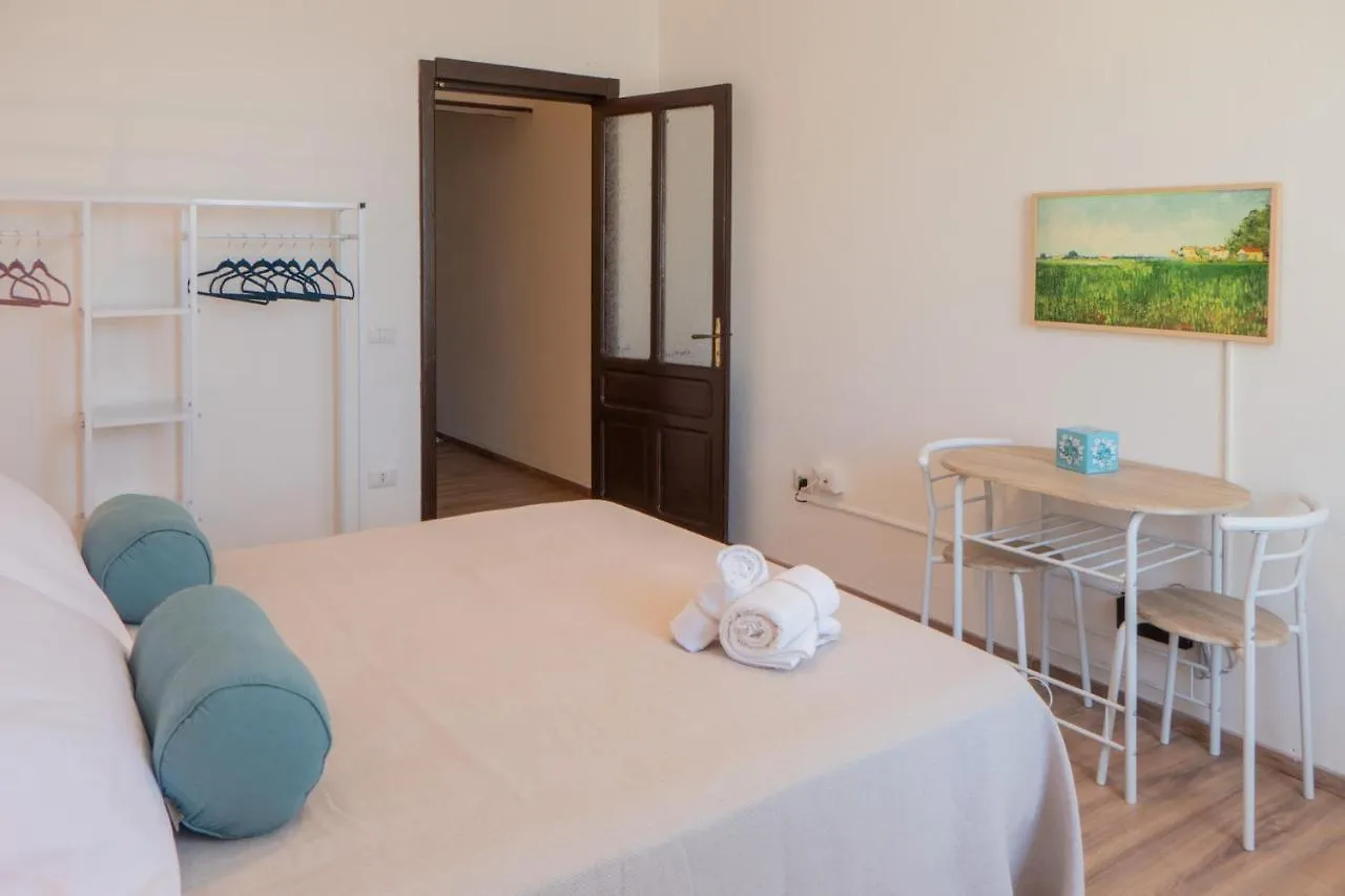 Biggy Apartment Όλμπια