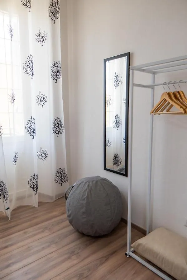 Biggy Apartment Όλμπια