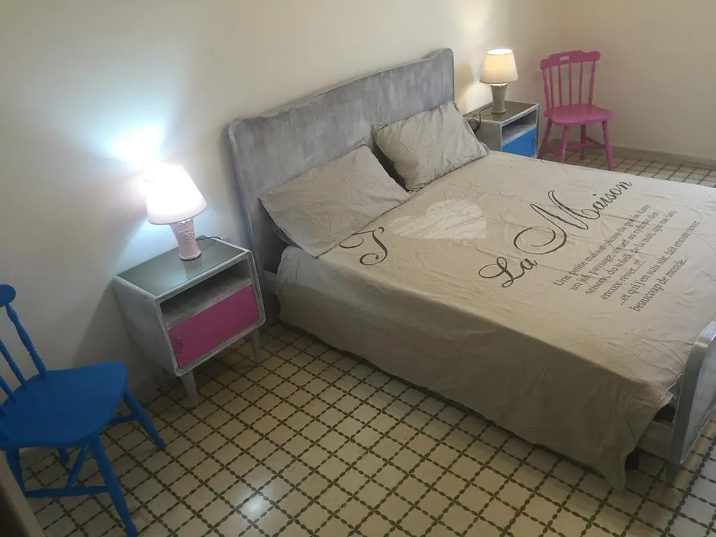 Biggy Apartment Όλμπια