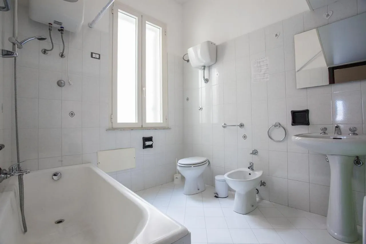 Biggy Apartment Όλμπια